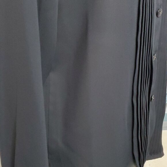 Rafaella long sleeve blouse. Oversized small. Button down. - Picture 6 of 10